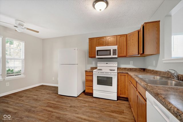 10747 Mistflower Way, Indianapolis, IN 46235