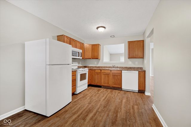 10747 Mistflower Way, Indianapolis, IN 46235