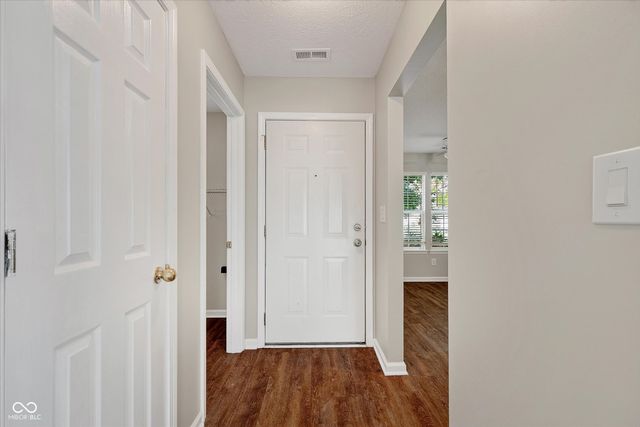10747 Mistflower Way, Indianapolis, IN 46235