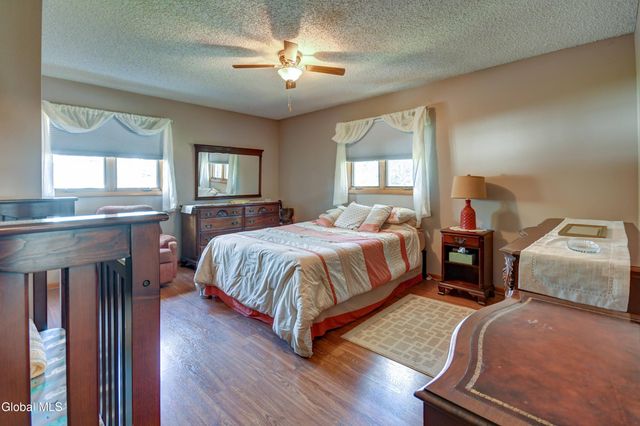 45 Coolidge Road, Amsterdam, NY 12010