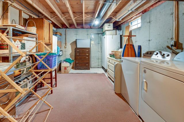 45 Coolidge Road, Amsterdam, NY 12010