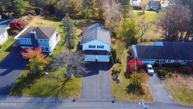 45 Coolidge Road, Amsterdam, NY 12010