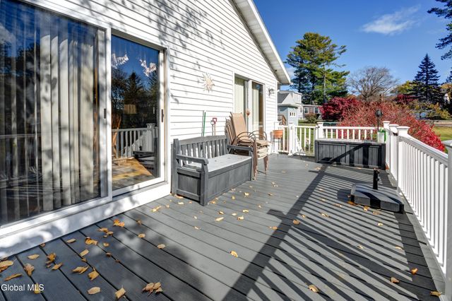 45 Coolidge Road, Amsterdam, NY 12010