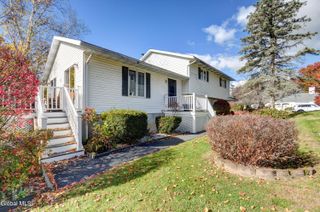 45 Coolidge Road, Amsterdam, NY 12010