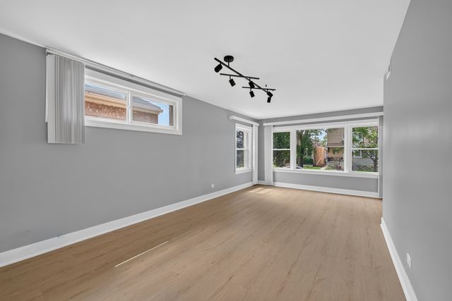 3953 N Oleander Avenue 1, Chicago, IL 60634