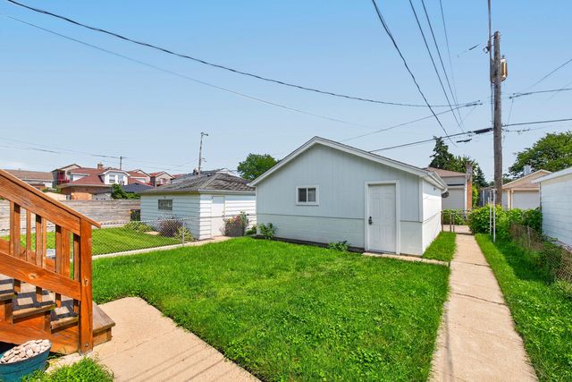 3953 N Oleander Avenue 1, Chicago, IL 60634