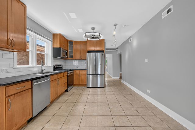 3953 N Oleander Avenue 1, Chicago, IL 60634