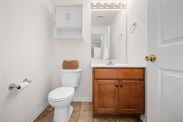 1537 Crest Park Court, Bethlehem City, PA 18015