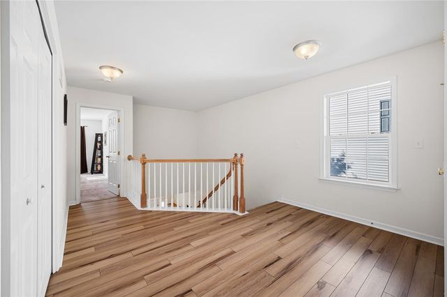 1537 Crest Park Court, Bethlehem City, PA 18015