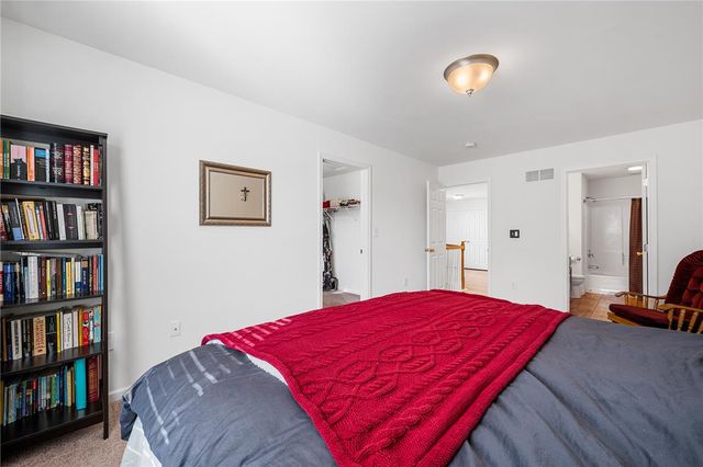 1537 Crest Park Court, Bethlehem City, PA 18015