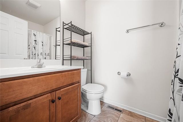 1537 Crest Park Court, Bethlehem City, PA 18015