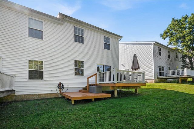 1537 Crest Park Court, Bethlehem City, PA 18015