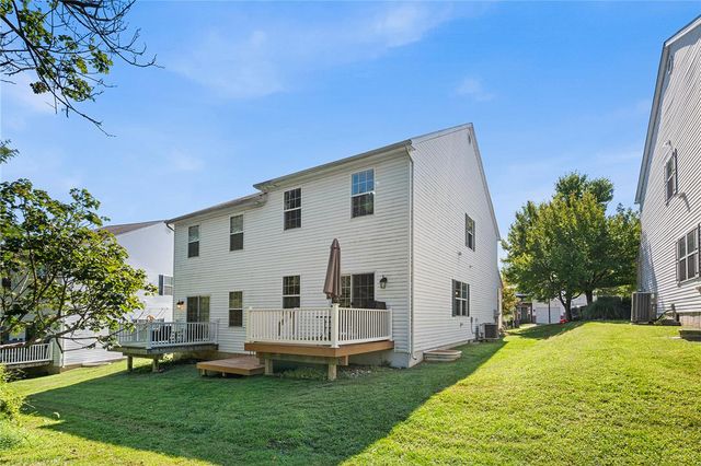 1537 Crest Park Court, Bethlehem City, PA 18015