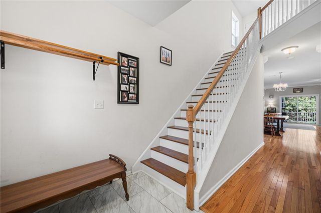 1537 Crest Park Court, Bethlehem City, PA 18015