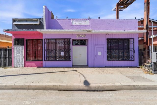 2945 Tweedy, South Gate, CA 90280