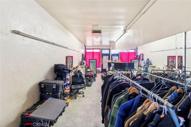 2945 Tweedy, South Gate, CA 90280