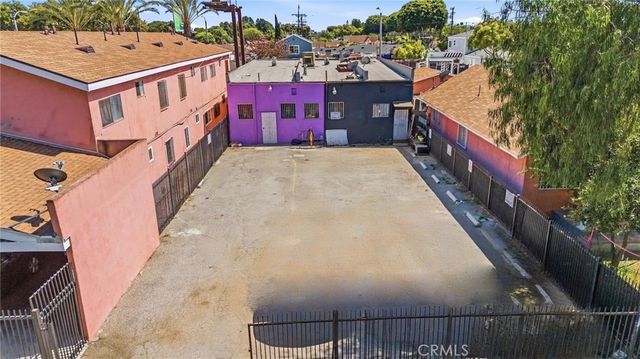 2945 Tweedy, South Gate, CA 90280