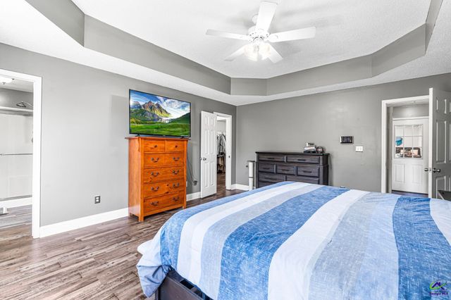 370 Twin Lakes Drive, Gray, GA 31032