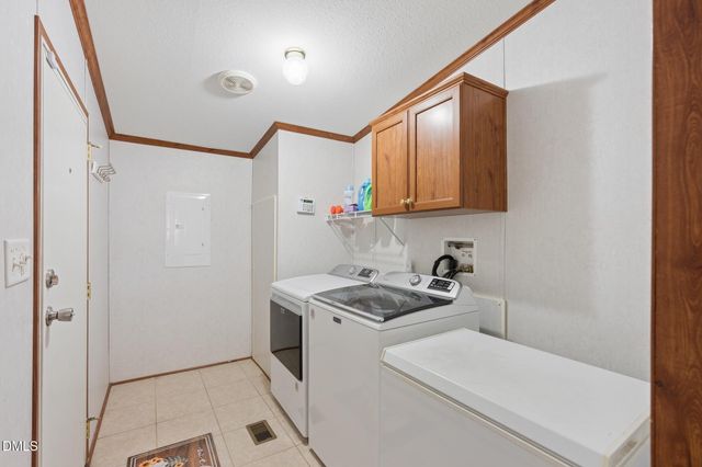 309 S Gattis Drive, Clayton, NC 27527