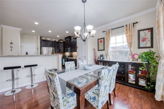 604 Edison Dr, Marshall, PA 15090