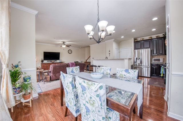 604 Edison Dr, Marshall, PA 15090