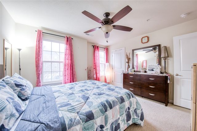 604 Edison Dr, Marshall, PA 15090