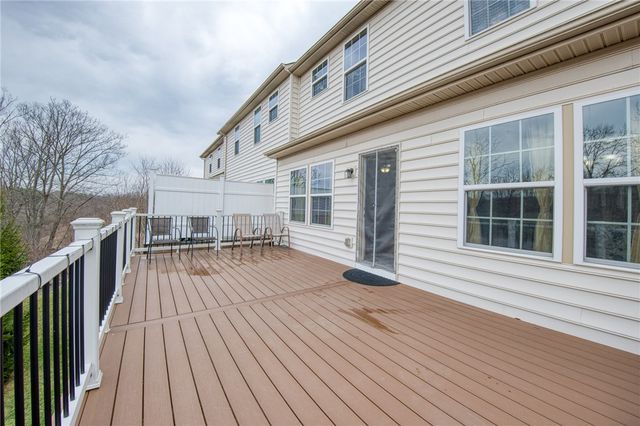 604 Edison Dr, Marshall, PA 15090