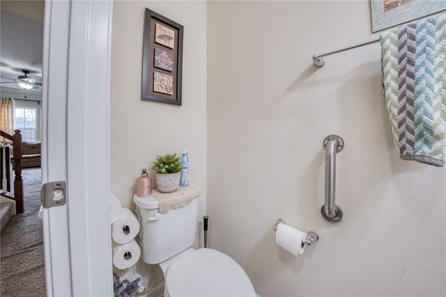 604 Edison Dr, Marshall, PA 15090