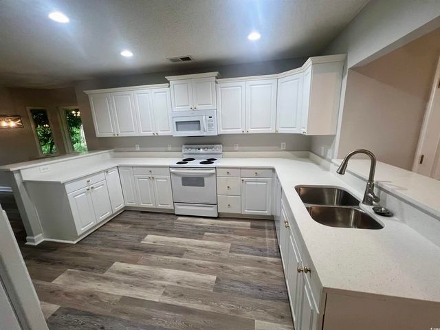 1413 Cane St Apt 1, North Myrtle Beach, SC 29582