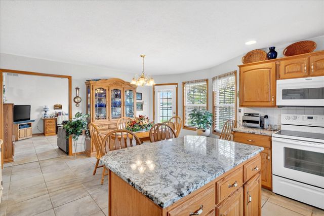 3957 W Greenwood Street, Springfield, MO 65807