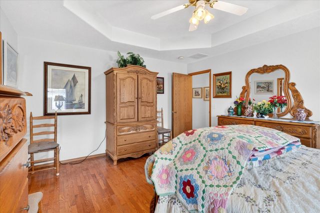 3957 W Greenwood Street, Springfield, MO 65807