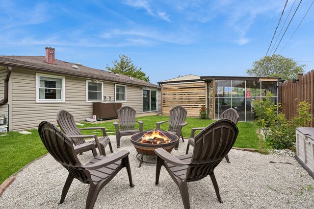 4911 N Frank Parkway, Norridge, IL 60706