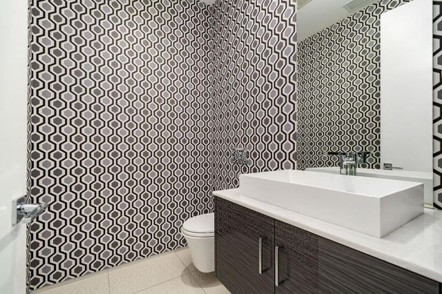 1940 S Barona Road, Palm Springs, CA 92264