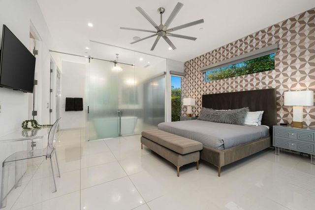 1940 S Barona Road, Palm Springs, CA 92264