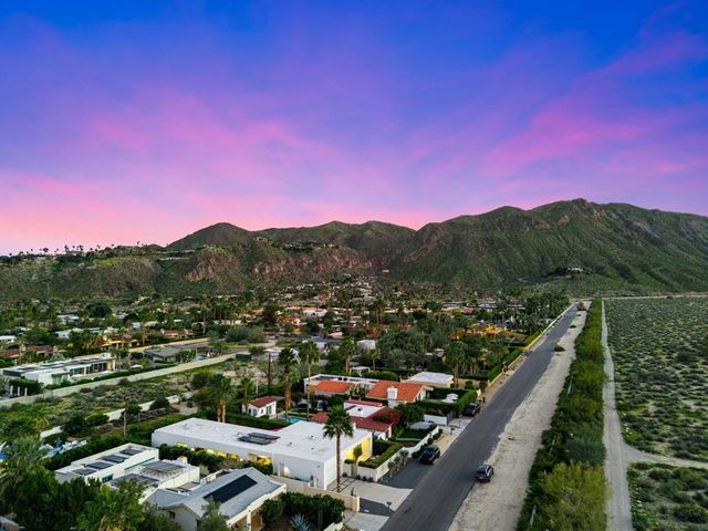 1940 S Barona Road, Palm Springs, CA 92264