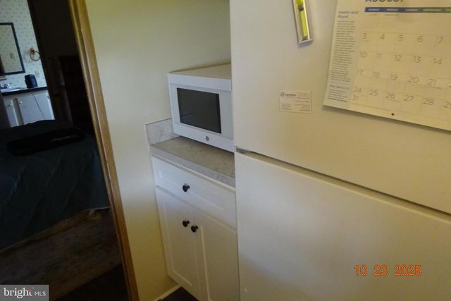 2 S . HOLLAR DRIVE, Shippensburg, PA 17257