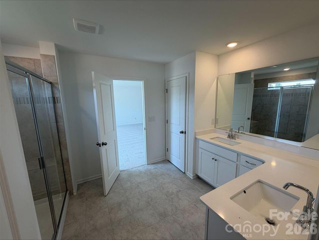 2123 Morning Gold Drive, Maiden, NC 28650
