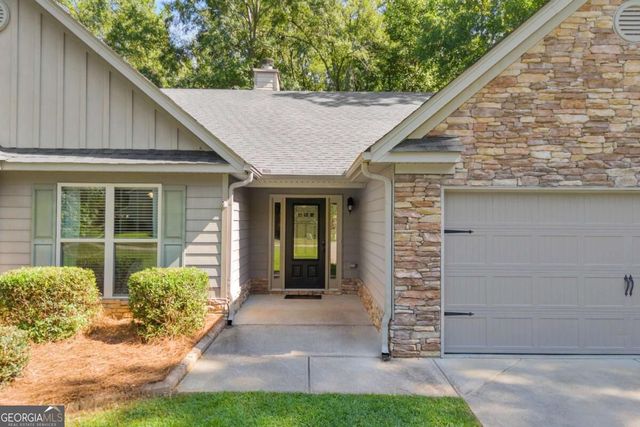 111 Buttercup Lane, Bogart, GA 30622