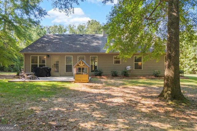 111 Buttercup Lane, Bogart, GA 30622