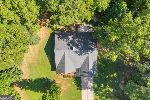 111 Buttercup Lane, Bogart, GA 30622