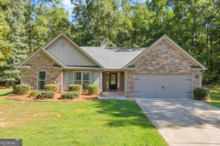 111 Buttercup Lane, Bogart, GA 30622