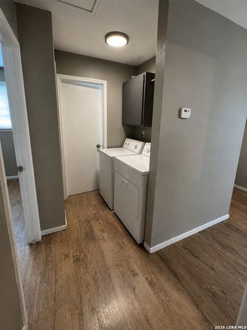 844 E Sunshine Dr Apt 202, San Antonio, TX 78228