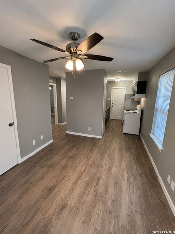 844 E Sunshine Dr Apt 202, San Antonio, TX 78228