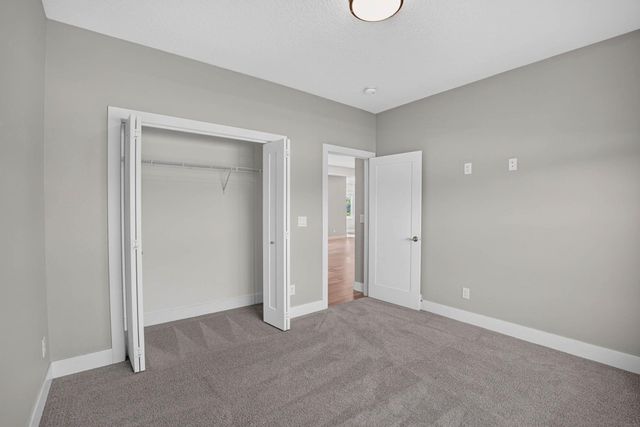 2224 Vera Way, Cedar Falls, IA 50613