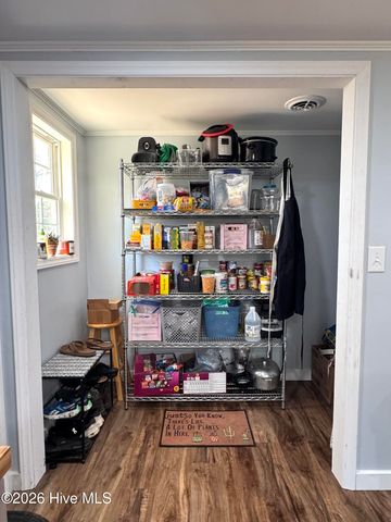 6195 Red Hill Road, Whiteville, NC 28472