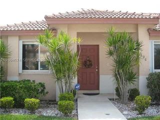 606 NW 208th Way 208, Pembroke Pines, FL 33029