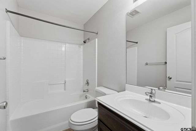 208 Shelley, Lindale, TX 75771