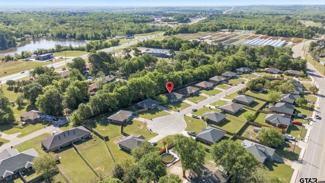 208 Shelley, Lindale, TX 75771