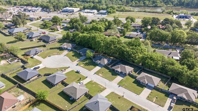 208 Shelley, Lindale, TX 75771