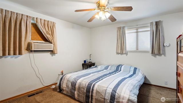 1314 S Division Street, Walla Walla, WA 99362